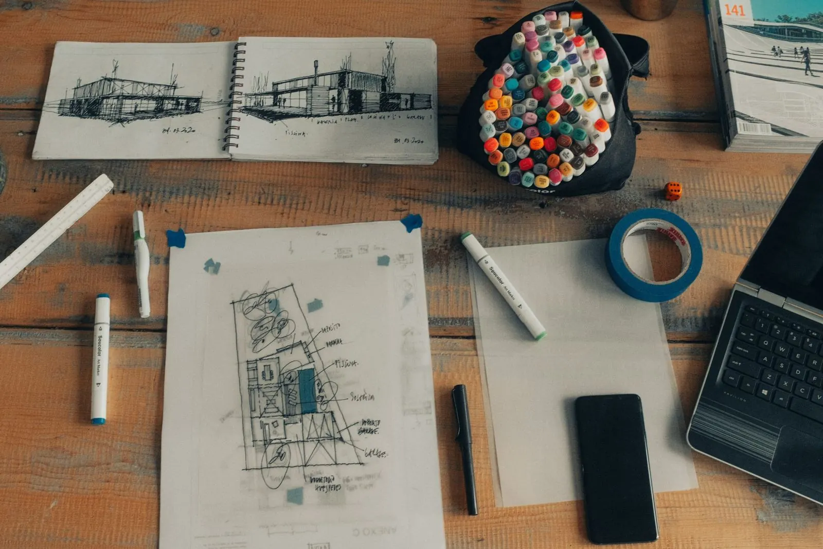 Lo studio di Lorenzo Canali